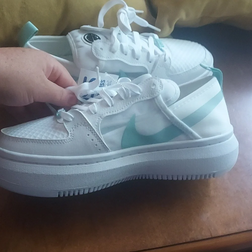 NIKE court vision Alta New comes without the box size 8 - Picture 13 of 16